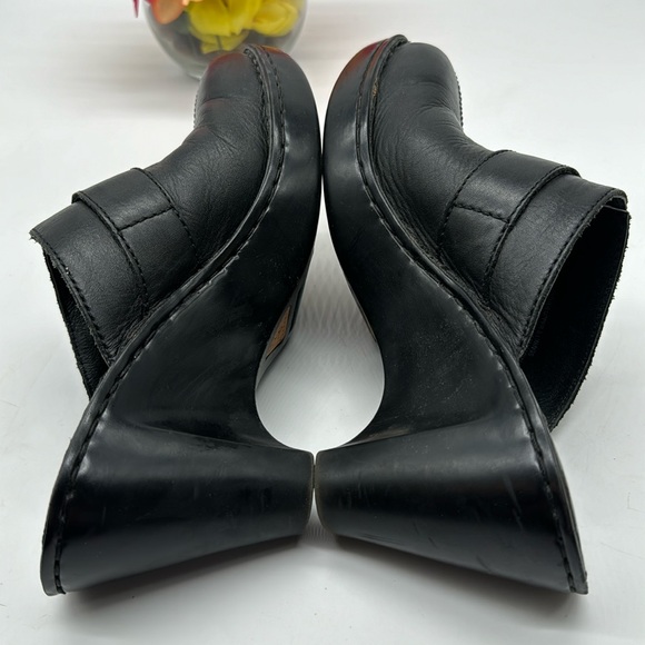 Born Black Leather Mule Heeled Clog Size 9 CM6883E - Picture 5 of 8